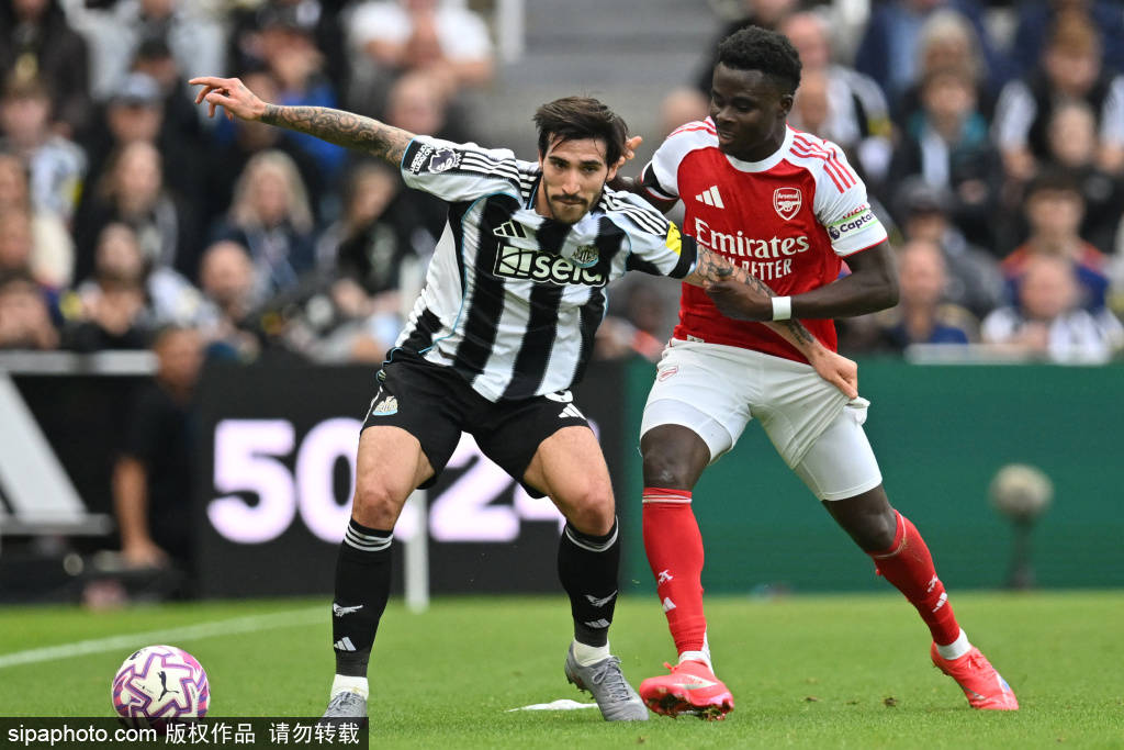 小贝林失误！拜仁2-0领先多特，解围失误引发的战术思考